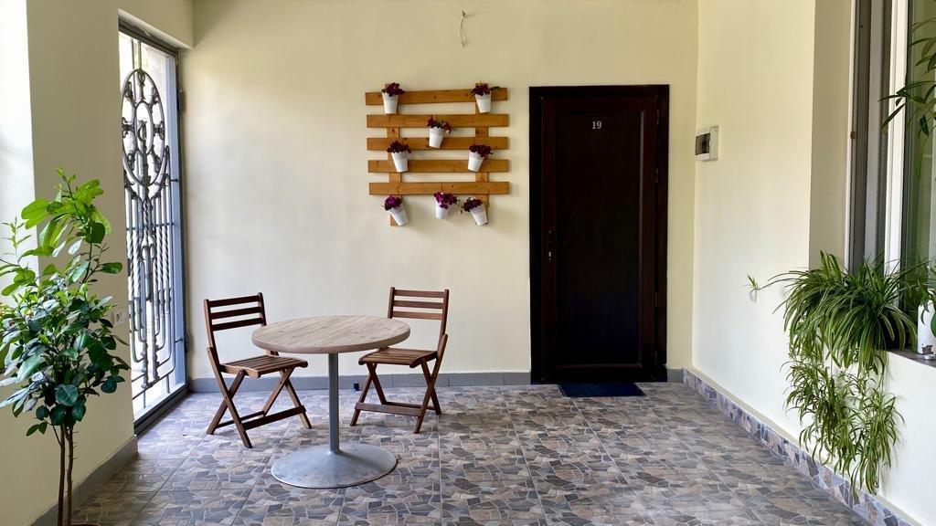 יירבאן Merien Hotel מראה חיצוני תמונה
